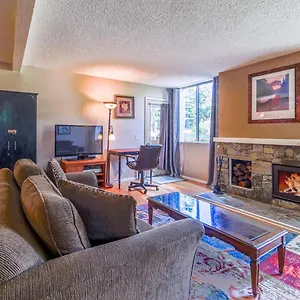 Holiday home #249 - Mountain Walking Distance To Gondola & Village, Mammoth Lakes